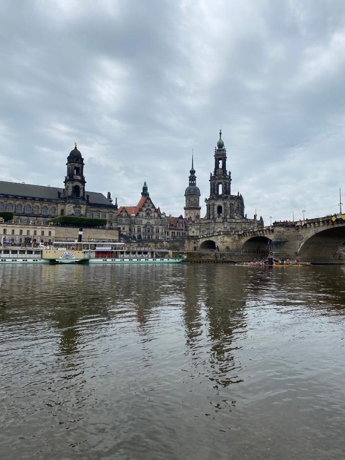Fewo Am Zwinger 2 Dresden Bagian luar foto